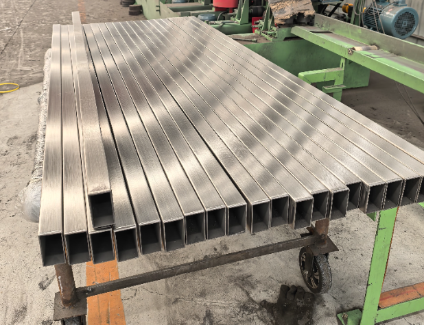 阿拉尔方管 矩形管 无缝方管生产厂家